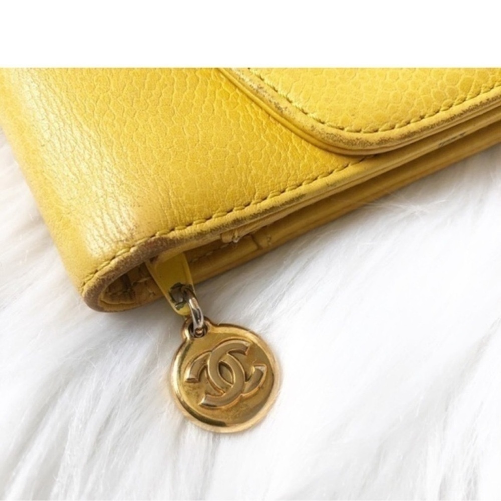 Chanel Caviar Yellow Billfold Wallet - Picture 8 of 13